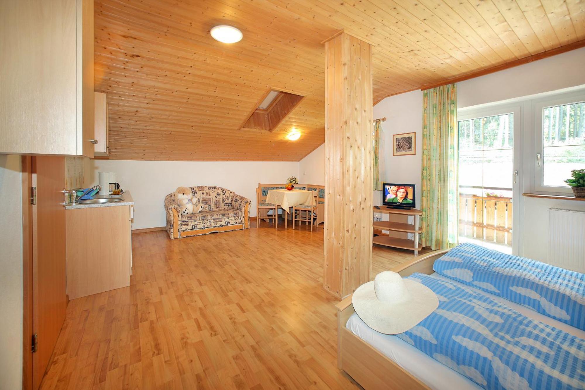 Residence St Konstantin Fiè Екстериор снимка